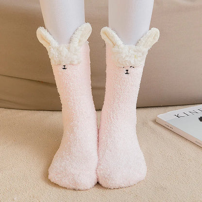 Cartoon Giraffe Chick Fuzzy Fluffy Socks